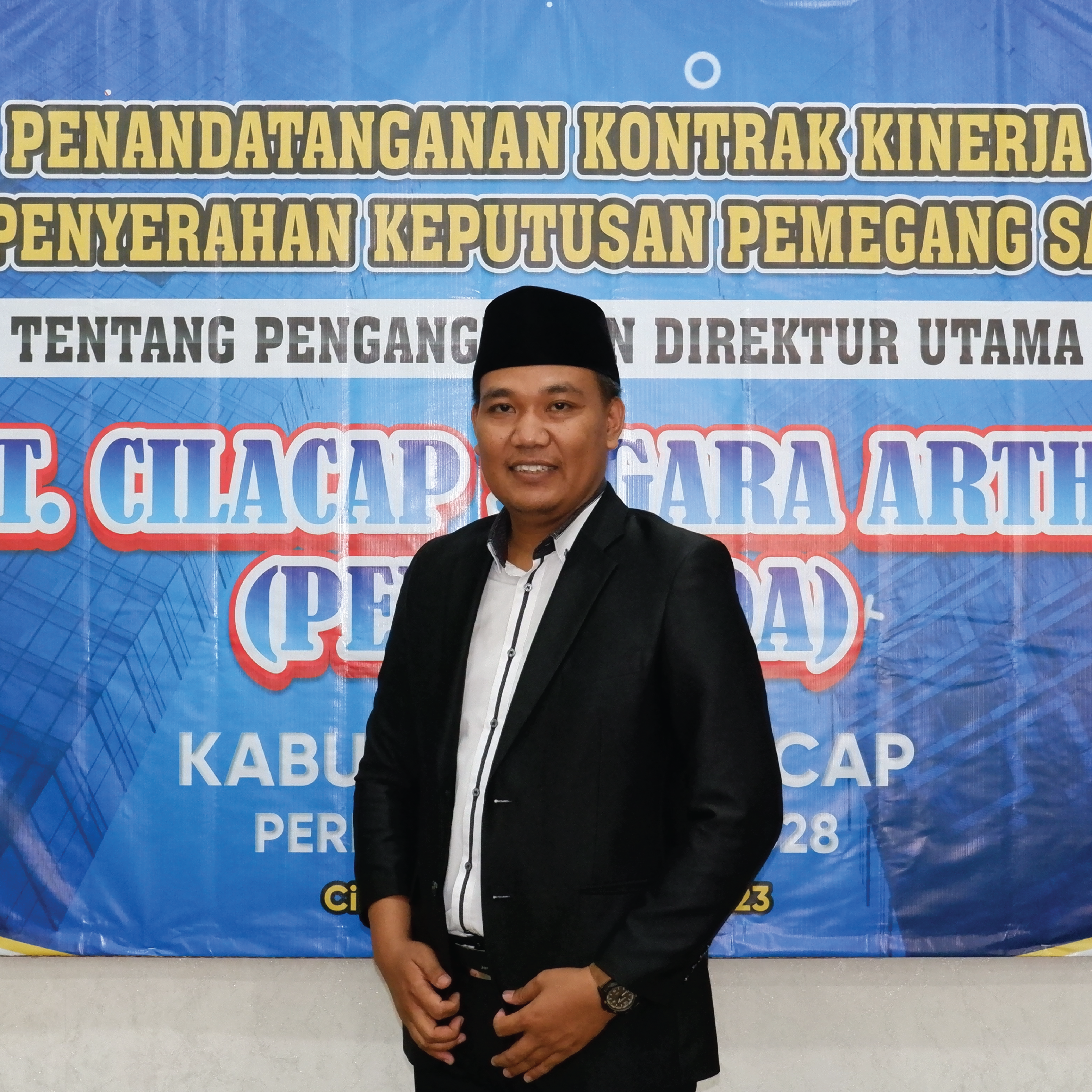 Penyerahan SK dan Penandatanganan Kontrak Kerja Direktur Utama PT Cilacap Segara Artha (PESERODA)